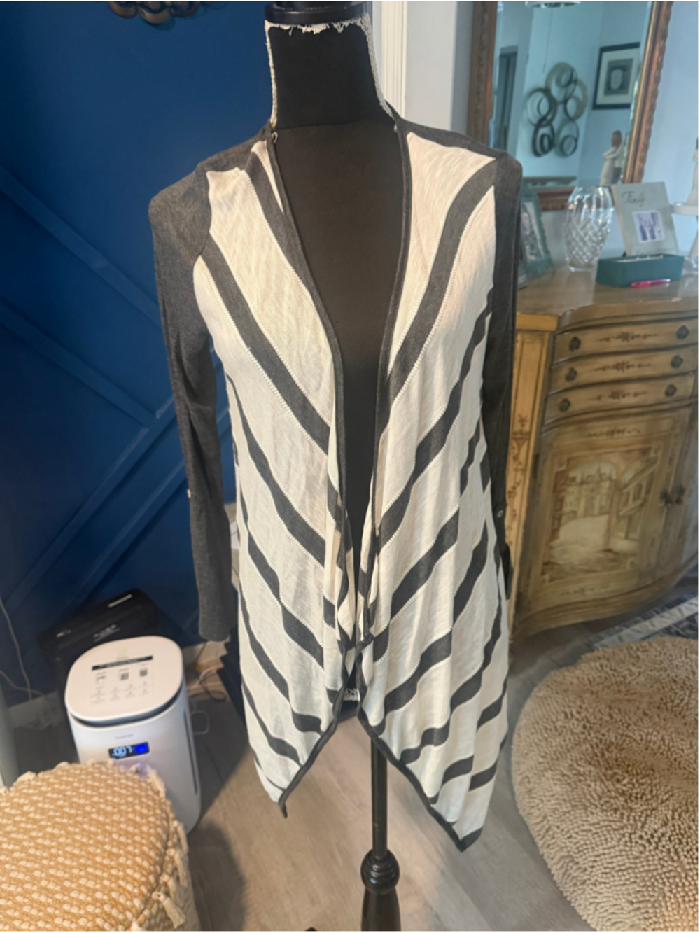 Women's Staccato Cardigan Sweater Size M White Grey Striped Open Front